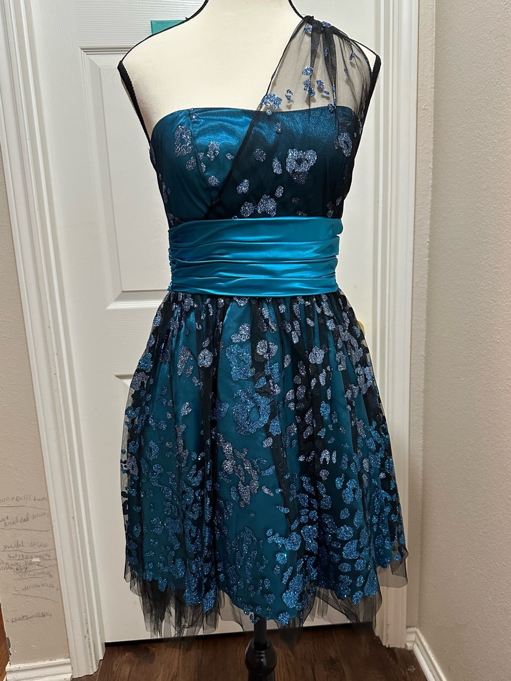 Morgan & Co. Bright Teal and Black Party Dress